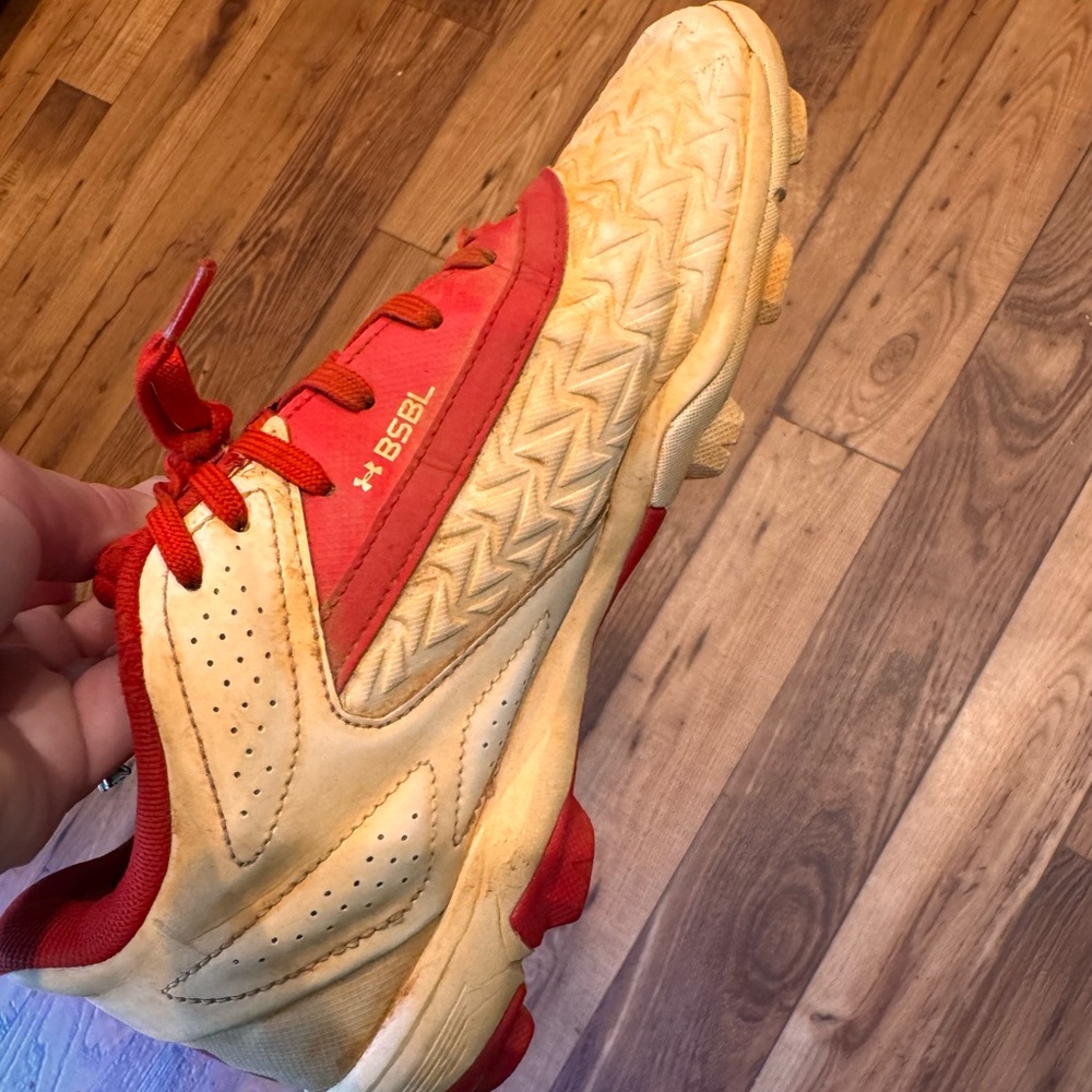 Under Armour Kids Red and Cream Sneakers